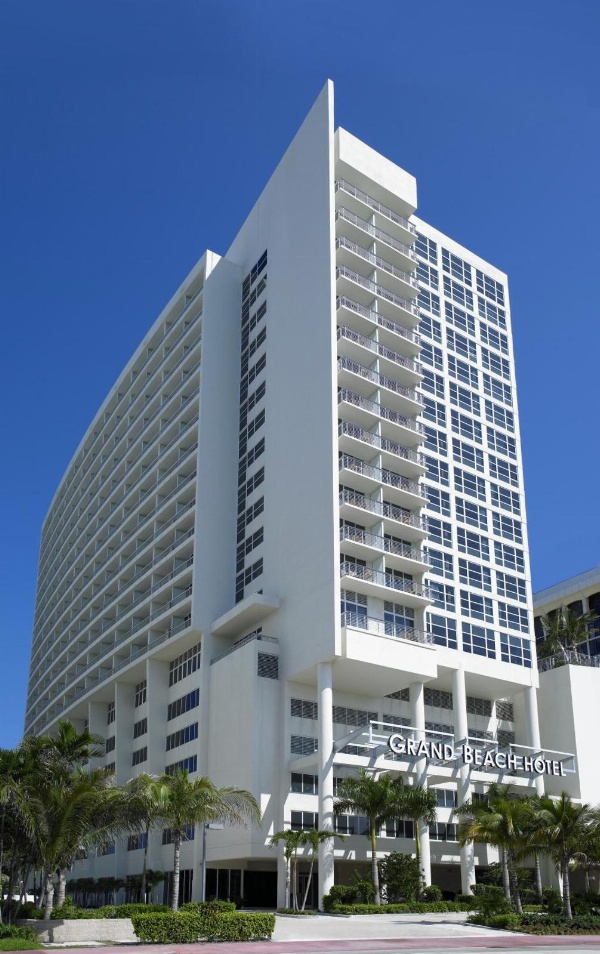 Grand Beach Hotel Main image